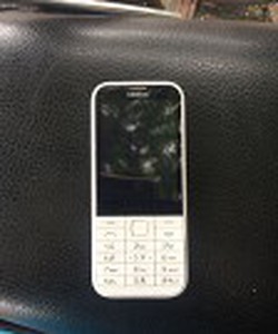 Nokia 225 có thẻ nhớ