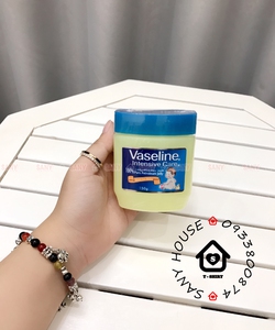 Vaseline intensive Thái Lan