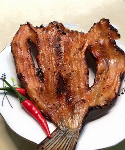 Cá lóc khô Sông Sê San