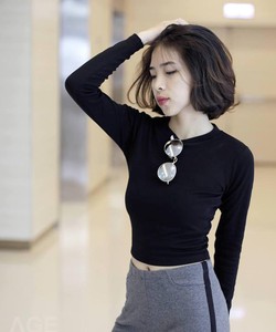 Áo croptop body tay dài