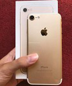 Bán iphone 7 32 gold fullbox 99,.9% bh t3/2018