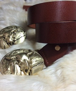 Đồ da thủ công, da thật 100%, rất nhiều các sản phẩm cho anh em lựa chọn nhé.