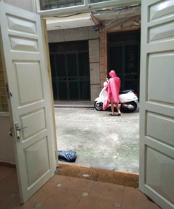 Nhà riêng 5 tầng x 25m Ngõ 97 Văn Cao ô tô đỗ cửa vp, cửa hàng, ở