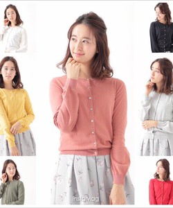 Áo len cardigan cổ tròn