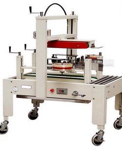 Máy dán băng keo thùng carton giá rẻ