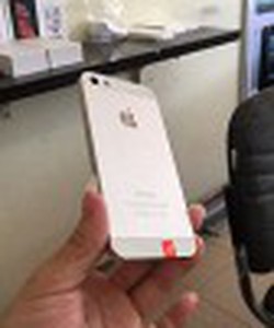 iPhone 5S Màu Bạc 16G 98% Tặng đủ Pk IMED:5772