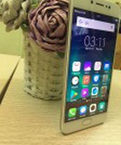 Cần bán Vivo V5s 64 GB Gold