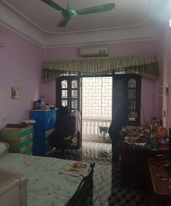 Nhà đẹp Nguyễn Xiển, 45m2, 3 tỷ, ngõ rộng.