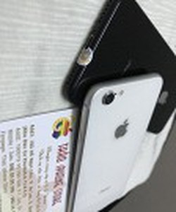 Iphone 6-Quốc Tế.Lên Vỏ Iphone8-Trắng/Đen.Mới99,9%