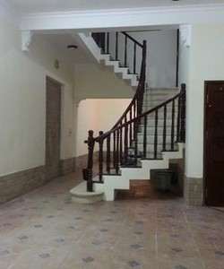 Cho thuê nhà riêng ngõ Nguyễn Phúc Lai Dt60m2x4 tầng giá 14tr5/tháng