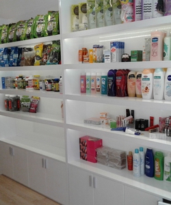 Thiết kế và thi công đóng tủ kệ Shop tại Hồ Chí Minh