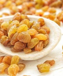 Ăn nho khô có béo không