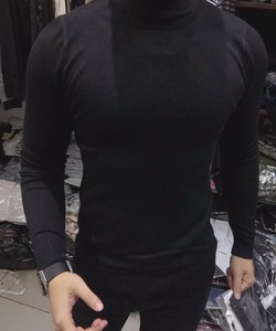 Áo len đen 3 phân