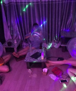 Mình cần sang nhượng của hàng coffee 4 tầng mặt đương 298 phố huế