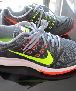 Nike Air Zoom Structure 18