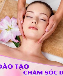 Tuyển nhân viên chăm sóc da mặt,tuyển gấp nhân viên spa,đào tạo học viên chăm sóc da chuyên nghiệp
