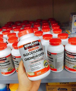Thuốc bổ khớp Kirkland Glucosamine Chondroitin 220 viên