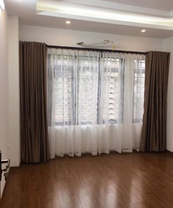 Bán nhà riêng phố Hàm Nghi, quận từ liêm, 50m2, 5T, MT5M, 5.9 Tỷ, oto vào nhà, văn phòng siêu đỉnh.