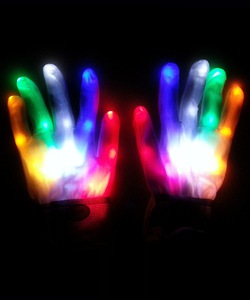 Găng tay phát sáng