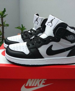 Giầy JORDAN cổ cao