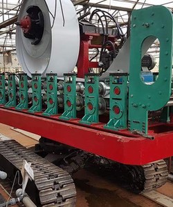 Công Ty TNHH Cơ Khí Máy Việt chuyên chế tạo máy cán máng xối, máy cán thanh nẹp dùng cho nhà kính trồng rau và hoa