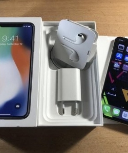 Iphone X 256gb màu gray đang còn bh máy zin 100% đầy đủ phụ kiện gia 17tr2