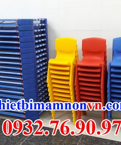 Ghế nhựa đúc mầm non giá rẻ