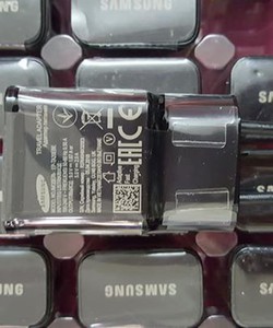 Bán sạc nhanh Samsung và tai nghe AKG chính hãng 100%