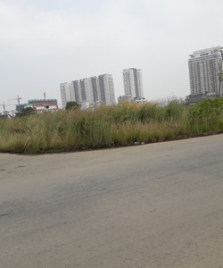 Cần bán gấp đất mặt tiền đường Lê Văn Lương