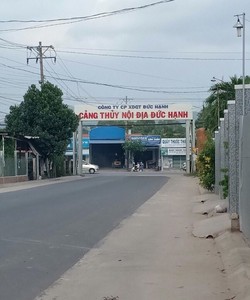 Cần bán gấp 1 lô đất tại thị xã phú mỹ bà rịa ,800tr, shr, thổ cư 100%