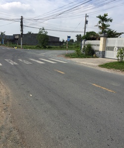 Bán 4,000m2 đất tại đường Nguyễn Cửu Vân, Tân An, Long An