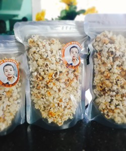 Bắp rang bơ Quanpopcorn size M trọng lượng 100g 12.000 đ