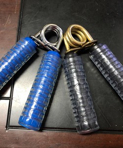 Bóp tay bọc silicon power 2265