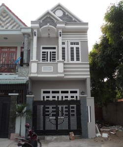 Nhà 100m2, sổ hồng riêng, bình chánh