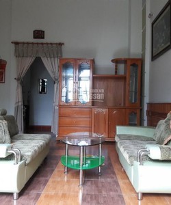 Cho thuê nhà mặt tiền Dương Hiến Quyền, Nha Trang.