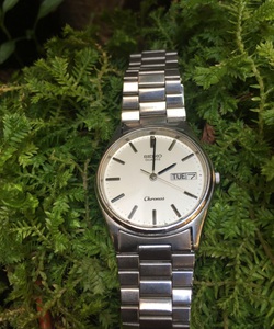 Đồng hồ hiệu SEIKO Chronos