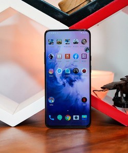 OnePlus 7 Pro xách tay đầu tiên tại Việt Nam