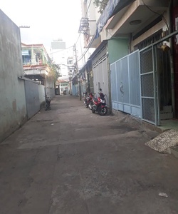 Nhà bán đường Nguyễn Tri Phương , Quận 10, 4x11 giá sóc 4,5 tỷ