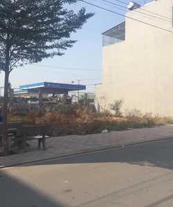 Đường Lê Hồng Phong, Tân Bình, Dĩ An