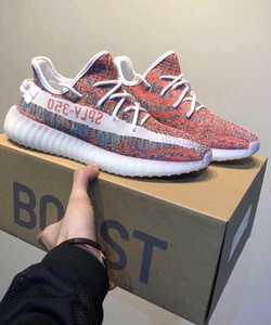 Giày thể thao nam thổ cẩm