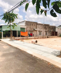 Bán 260m2 đất thổ cư ngay thị trấn Đức Hòa Long An giá 950 triệu có sổ hồng riêng