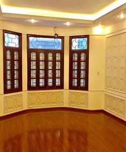 Cho thuê nhà mặt phố Trung Kính, Cầu Giấy. 3 tầng, 80m2