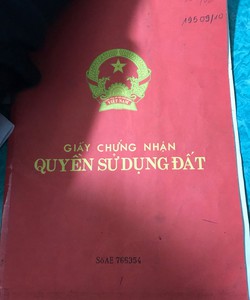 Cho đi gấp căn nhà 1 trệt 2 lầu chính chủ, sổ đỏ đảm bảo pháp lý rõ ràng