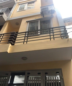 Nhà 5 tầng còn mới Đẹp cần bán tại Nguyễn Đình Hoàn Cầu Giấy Hà Nội Gía bán : 4,4 Tỷ Diện tích sổ 45m2
