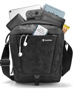 Túi ipad tomtoc cross body A02 Mac center Phạm Viết Chánh