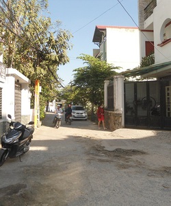 Bán nhà mt Thủy lợi , Nam Hòa , Shr , Xây dựng tụ do