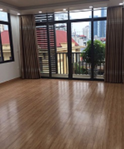 Cho thuê mb 300m2 ở phố Trần Quang Diệu, Đống Đa.70tr/th