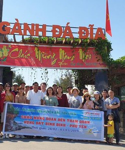 Tour Phú Yên : Phú Yên Vịnh Vũng Rô Vanh Đá Đĩa