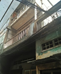 Bán nhà cũ 48m2, giá 5 tỷ 9, nở hậu 6,5. Đường Võ Văn Tần quận 3