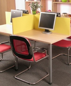 Cụm bàn làm việc văn phòng chất lượng